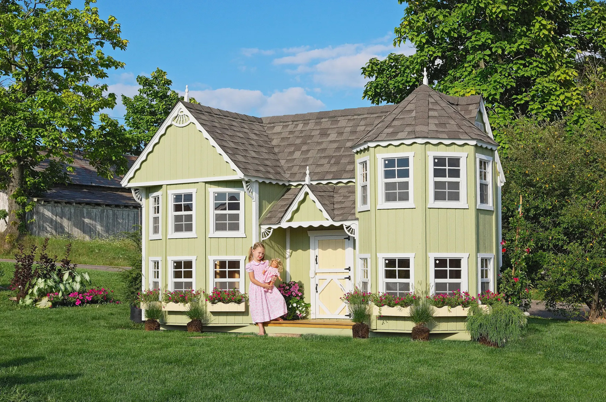 Little Cottage Co. 8 x 16 Sara's Victorian Mansion Panelized Kit