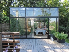 Janssens 10 x 15 Foot M34 Modern Greenhouse with Overlapping Roof Glass