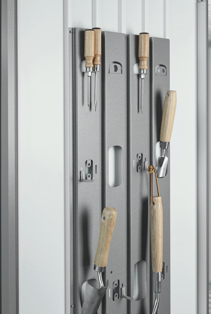 Biohort 7.5 x 2.7 Foot Quartz Gray 230 Equipment Locker with Floor Kit