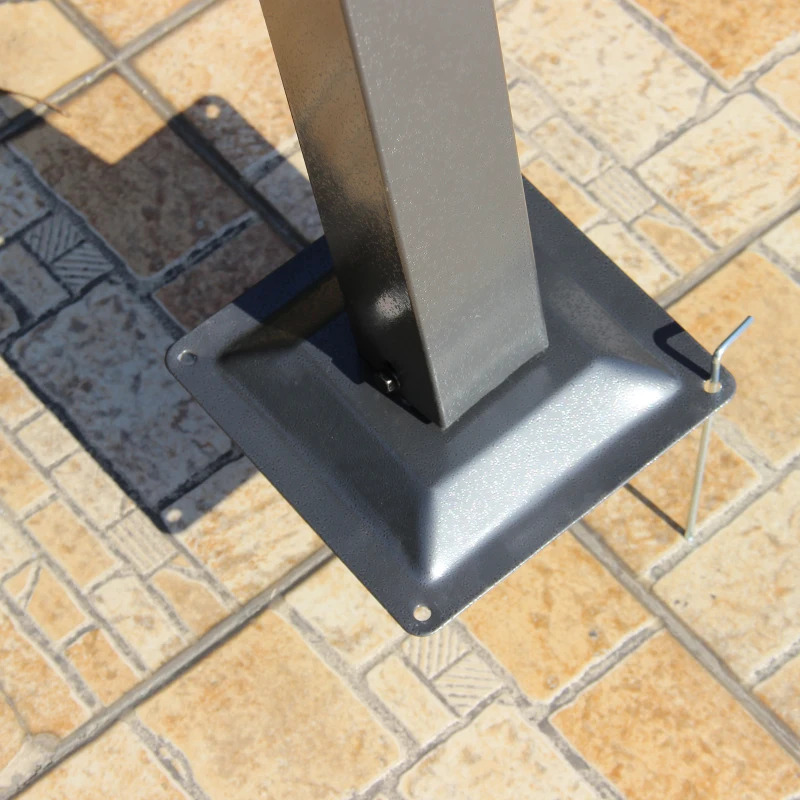 Outsunny 11 1/2 x 11 1/2 Foot Outdoor Retractable Pergola