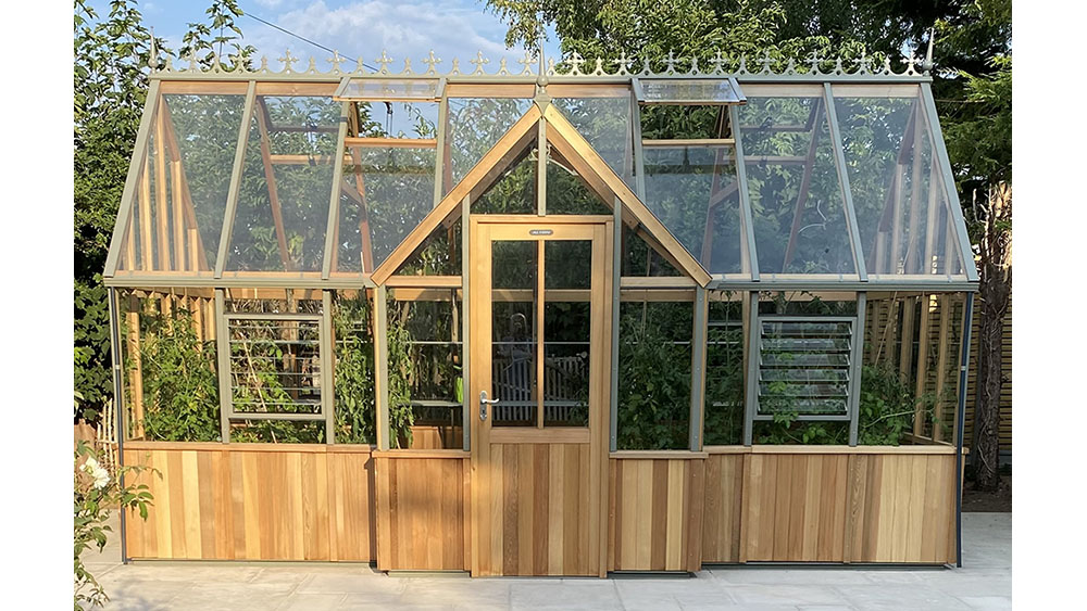 Alton Cambridge T-Shaped Half-Boarded Cedar Greenhouse