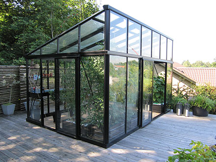 Janssens 10 x 20 Foot M36 Modern Greenhouse with Overlapping Roof Glass