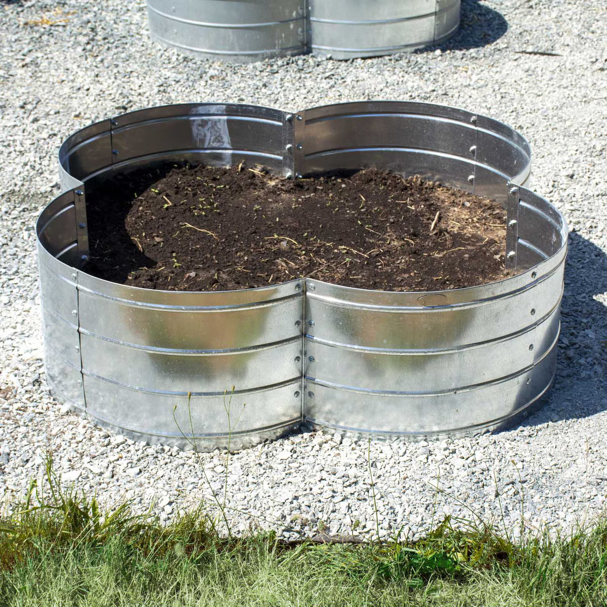 JR Home 4-Leaf Silver Galvanized Steel Raised Garden Bed