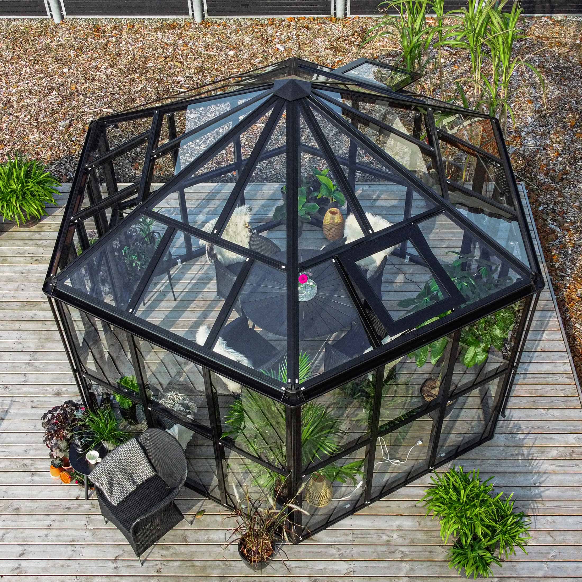 Vego Garden 13 x 11.5 Glass Greenhouse