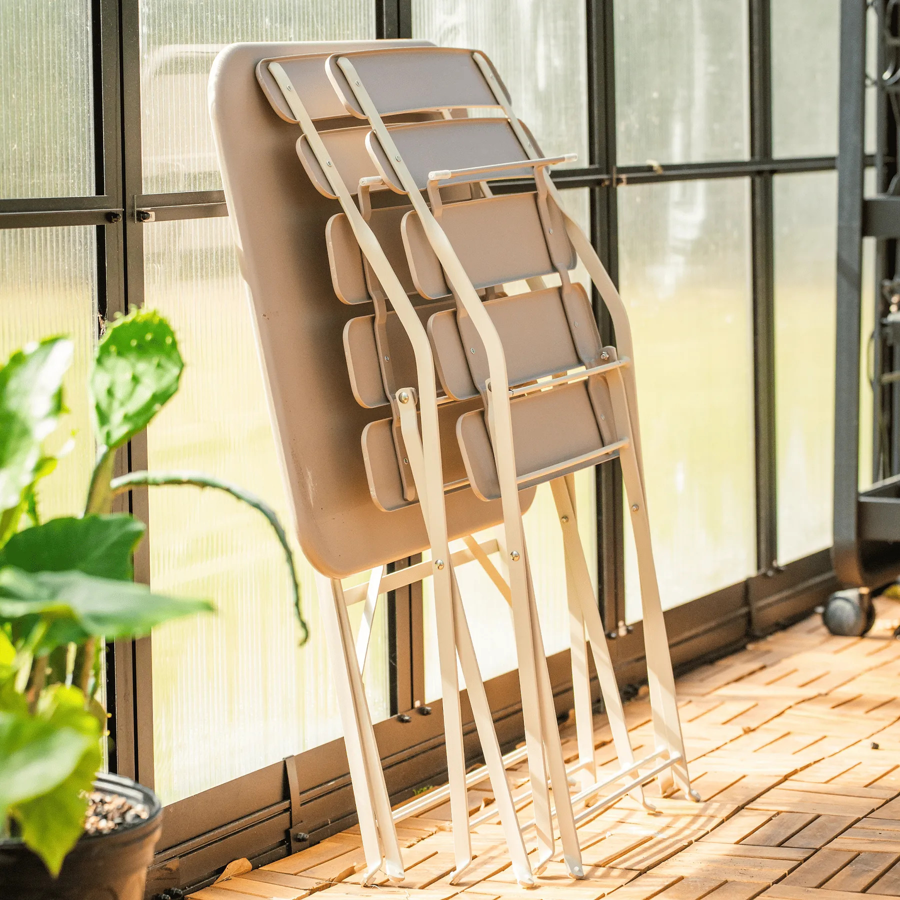 Vego Garden Bistro Table and Chairs