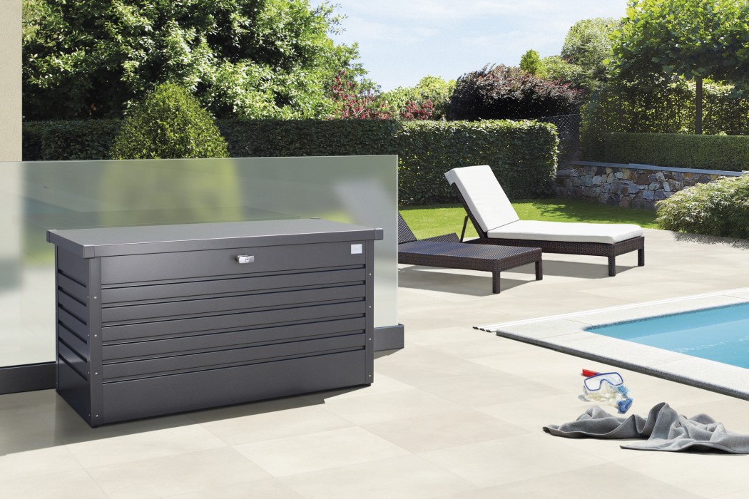 Biohort Dark Grey Steel Leisure Time Deck Box - 120 Gallon