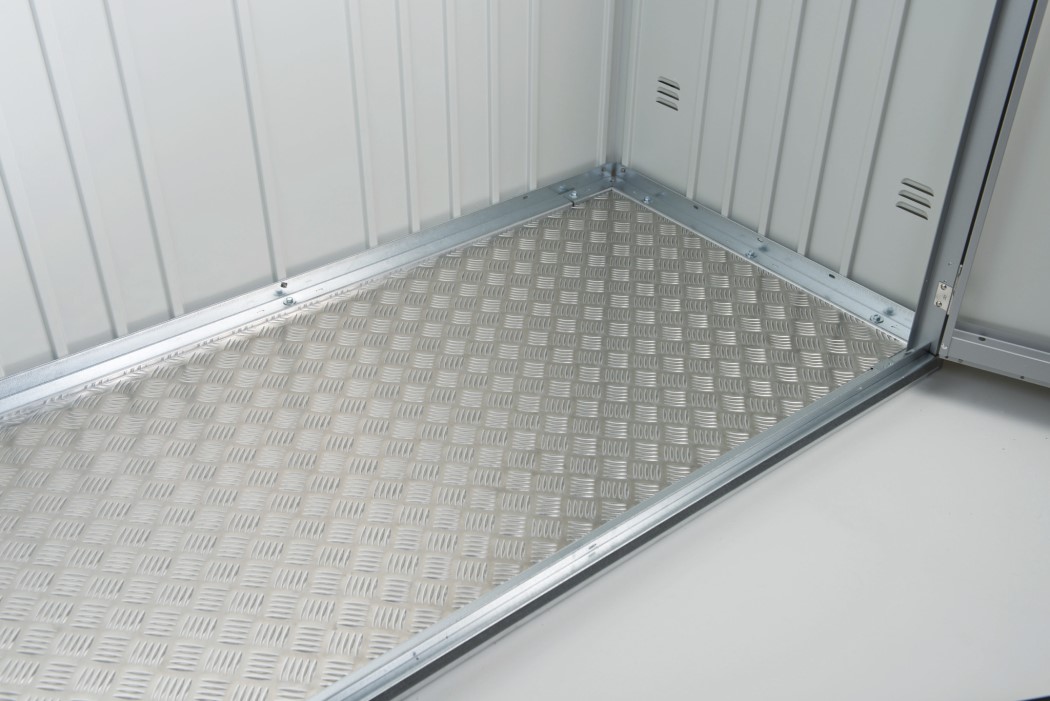 Biohort 7.5 x 2.7 Foot Quartz Gray 230 Equipment Locker with Floor Kit
