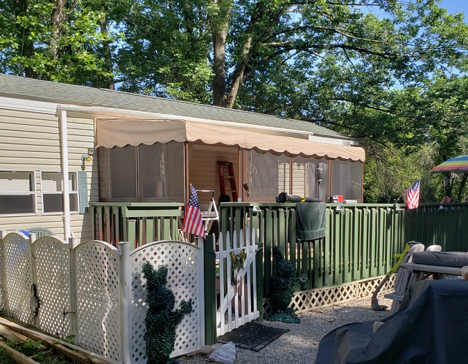 Patio-Mate Screened Enclosure - Chestnut / Almond Color