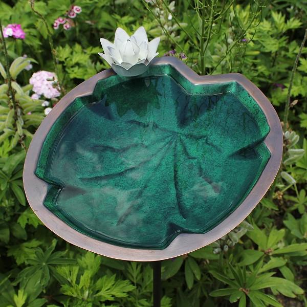 Achla 13 Inch Lilypad Birdbath with Tripod Stand