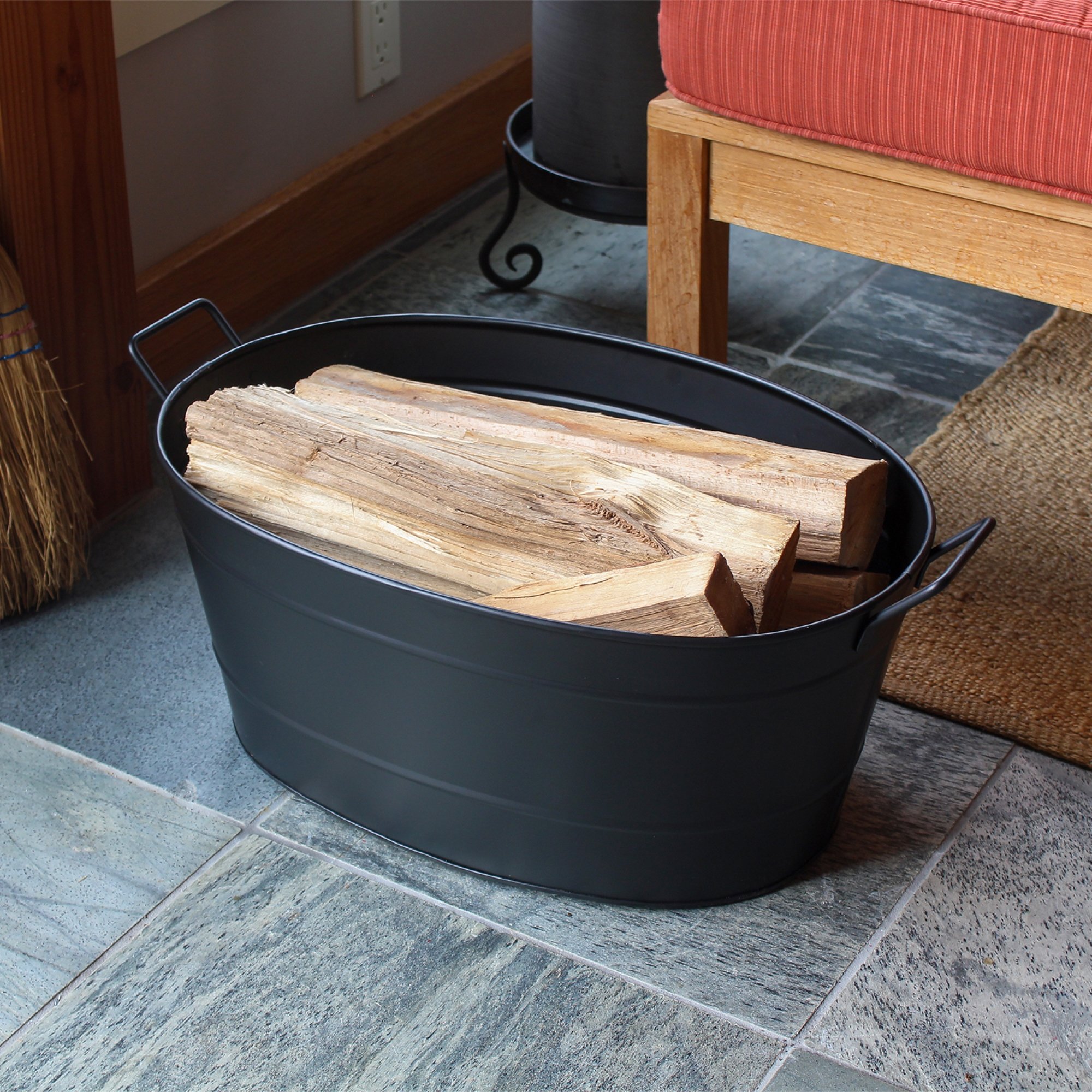 Achla 21 x 15 Inch Black Oval Tub