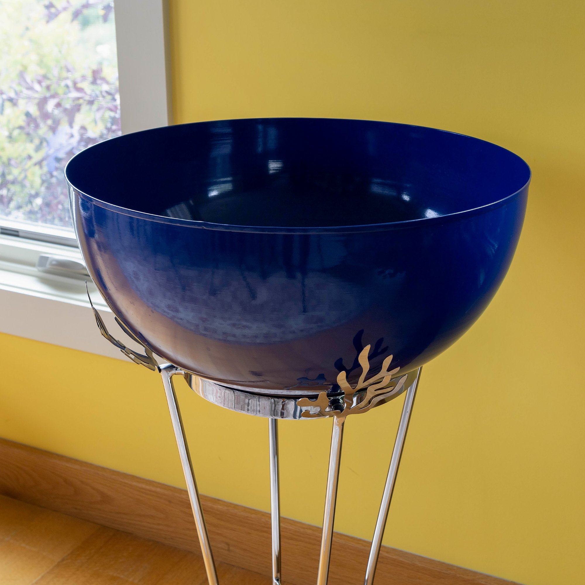Achla 20 Inch Kazuyo Planter