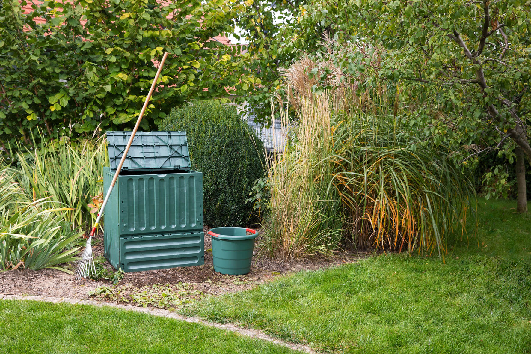 Graf 110 Gallon Eco-King Composter