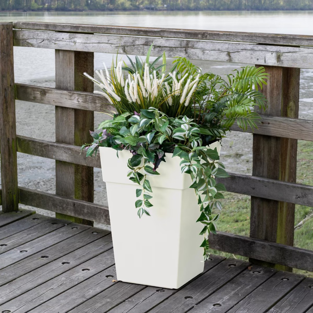JR Home Ollie GRS Recycled Plastic Planter - 2 Pack
