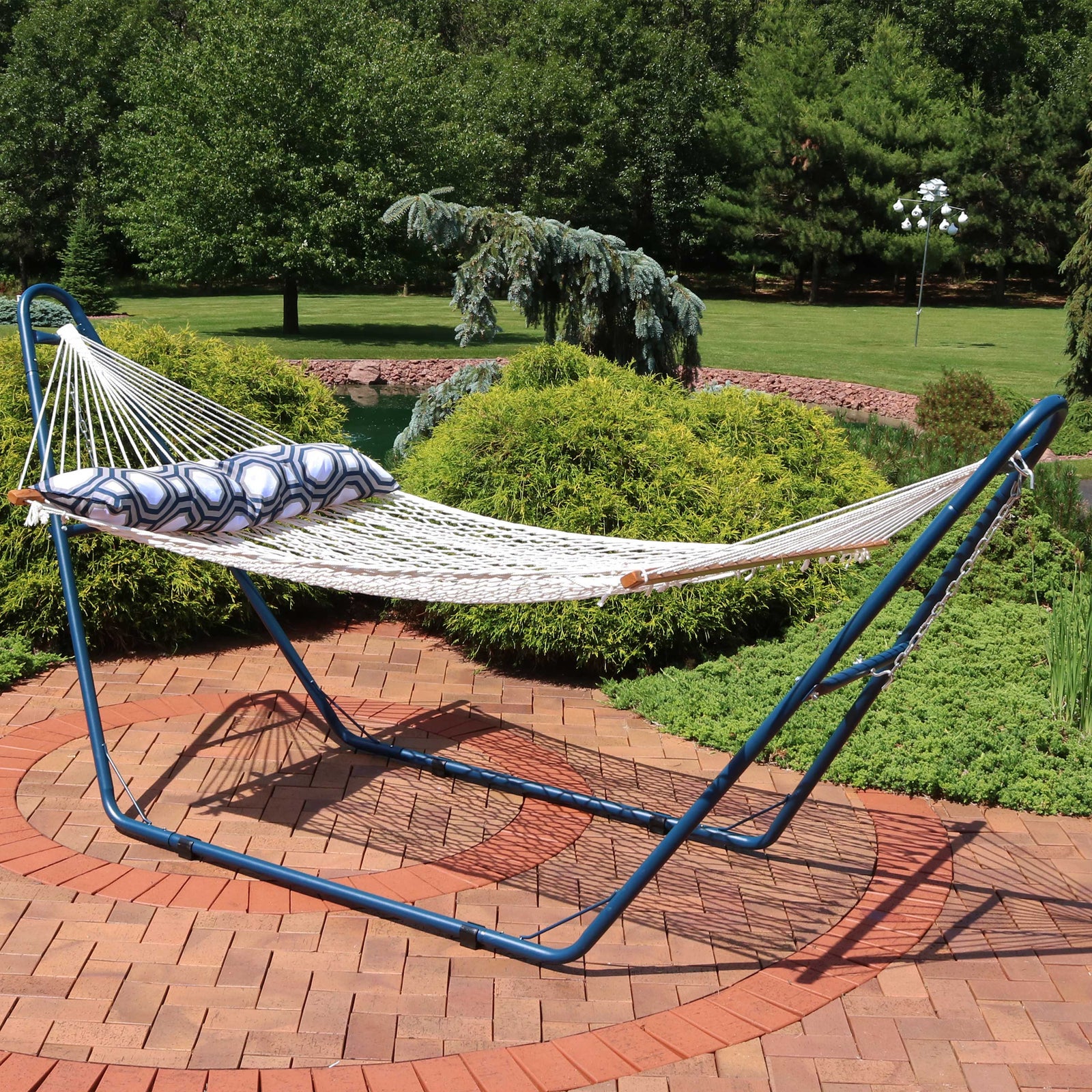 Sunnydaze Rope Hammock with Stand and Pillow